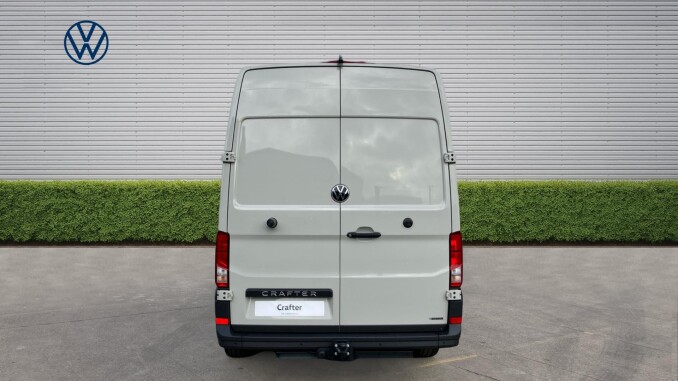 Volkswagen Crafter Cr35 Mwb Diesel 4Motion 2.0 TDI 177PS Commerce Plus High Roof Van Auto - Image 8